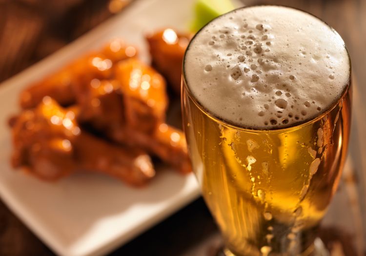 Selecting the Right Platters and Glassware