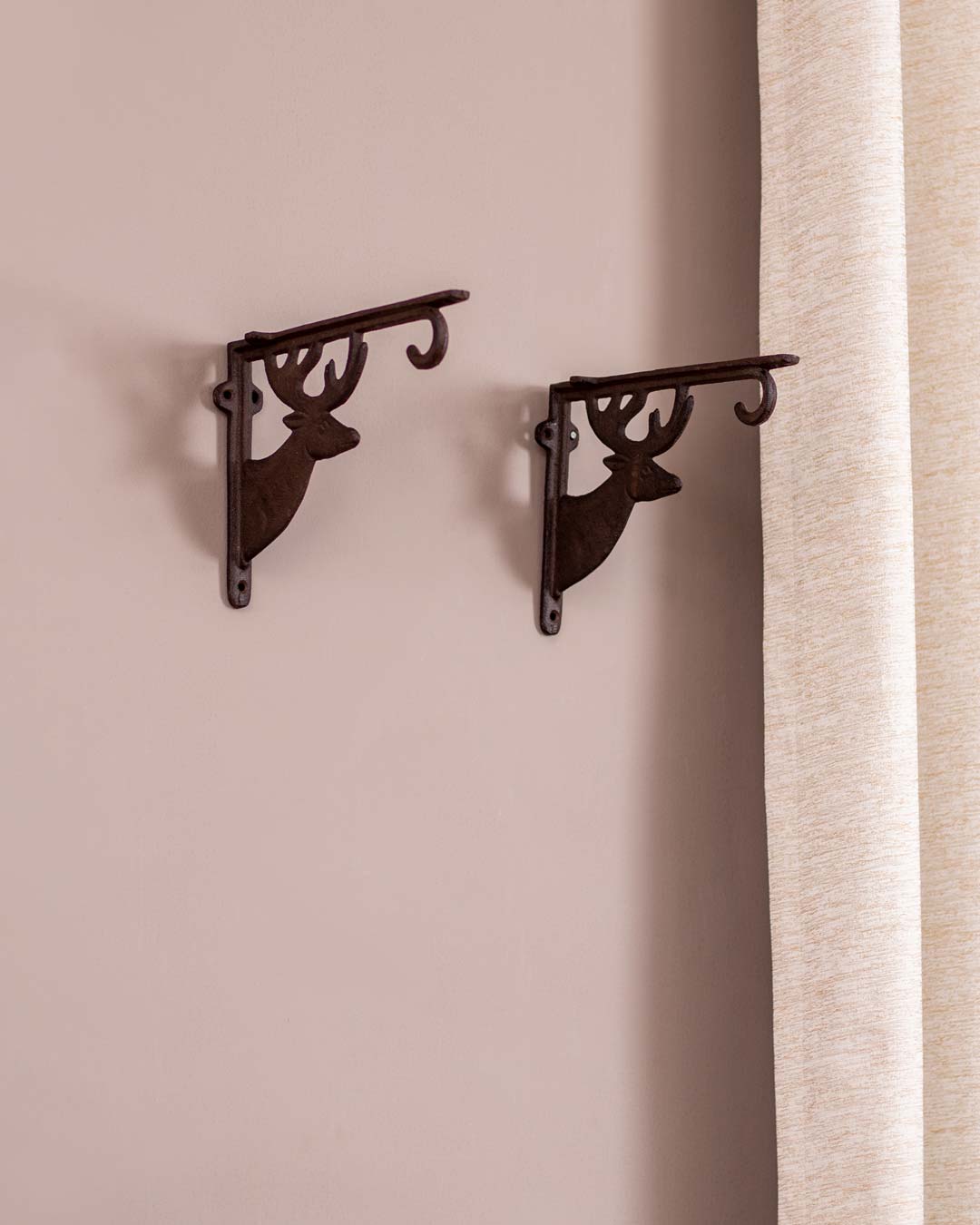 'Rein Deer' Cast Iron Decorative Shelf Set - The Decor Kart