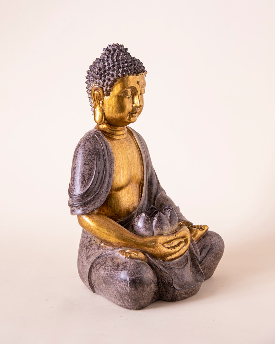 Meditative Buddha Sculpture
