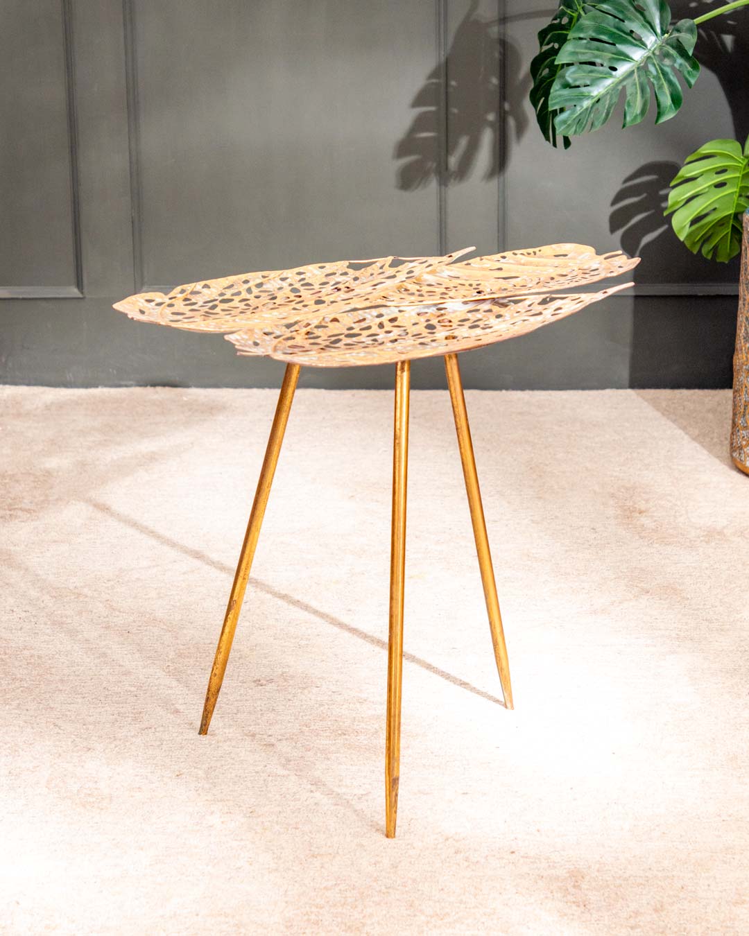Palm Leaf Gold Side Table - The Decor Kart