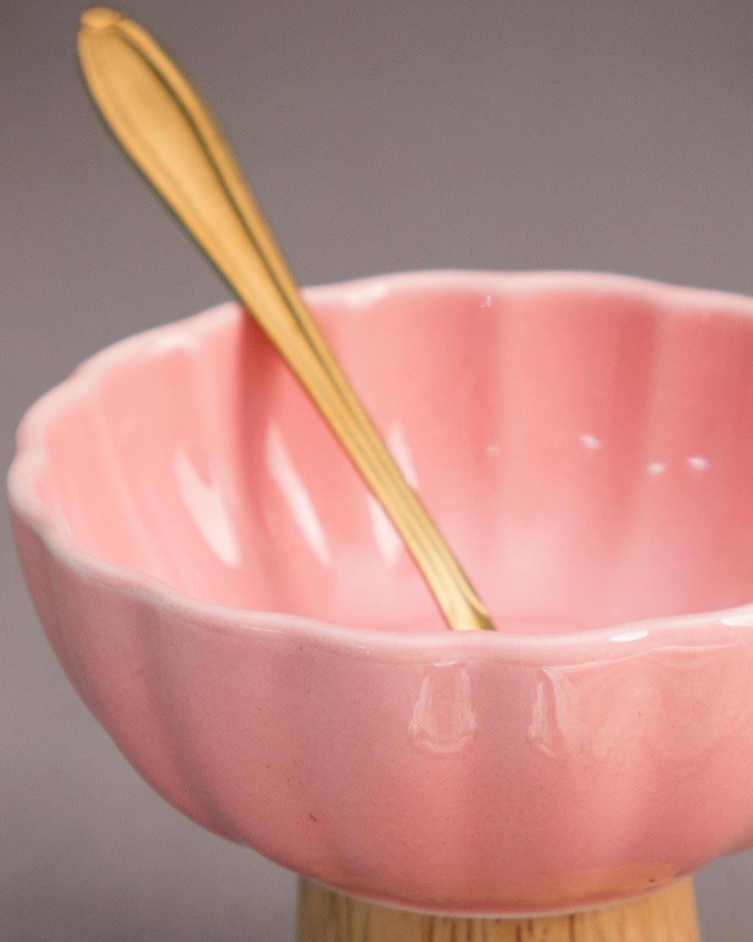 Mid-Century Footed Bowl-Pink - The Decor Kart