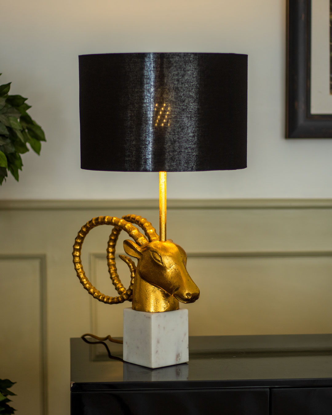 'Deer Stag' Table Lamp - The Decor Kart