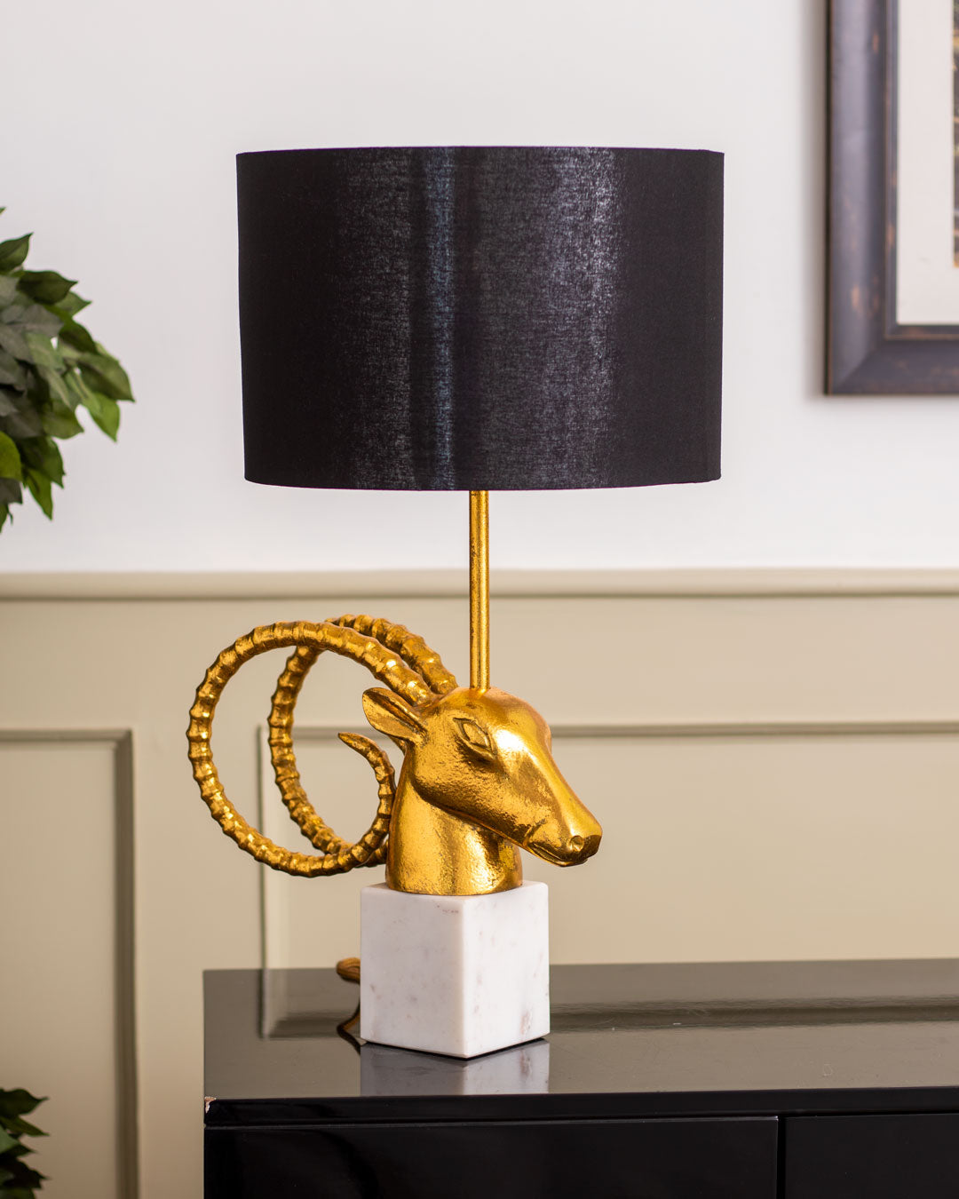 'Deer Stag' Table Lamp - The Decor Kart