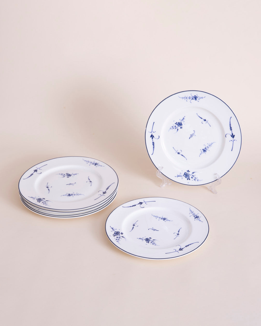 Delicate Blue Floral Quarter Plate