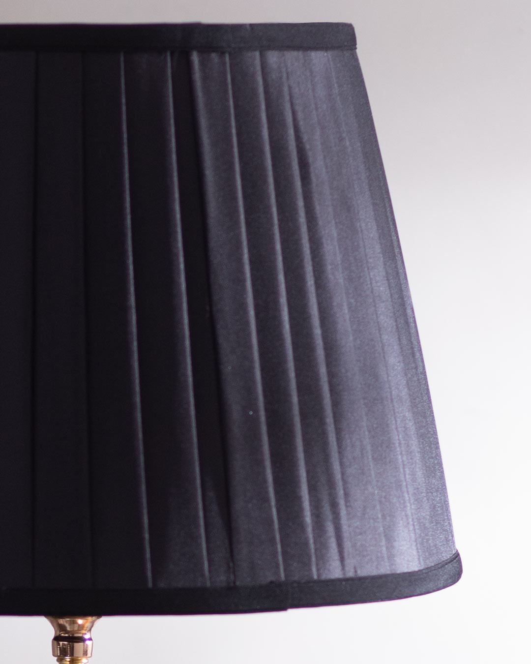 Shimmering Elegance: Crystal Table Lamp - The Decor Kart