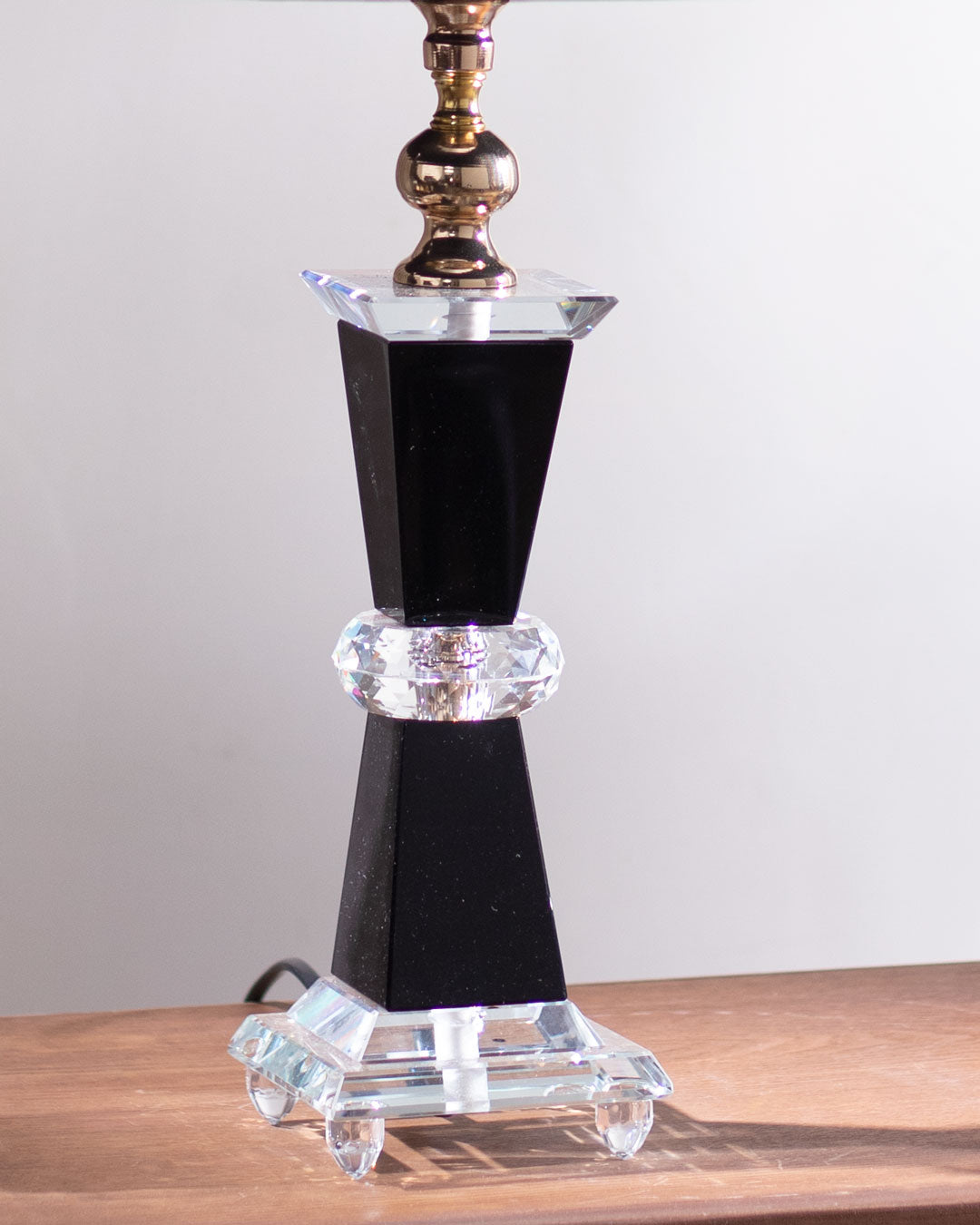 Shimmering Elegance: Crystal Table Lamp - The Decor Kart
