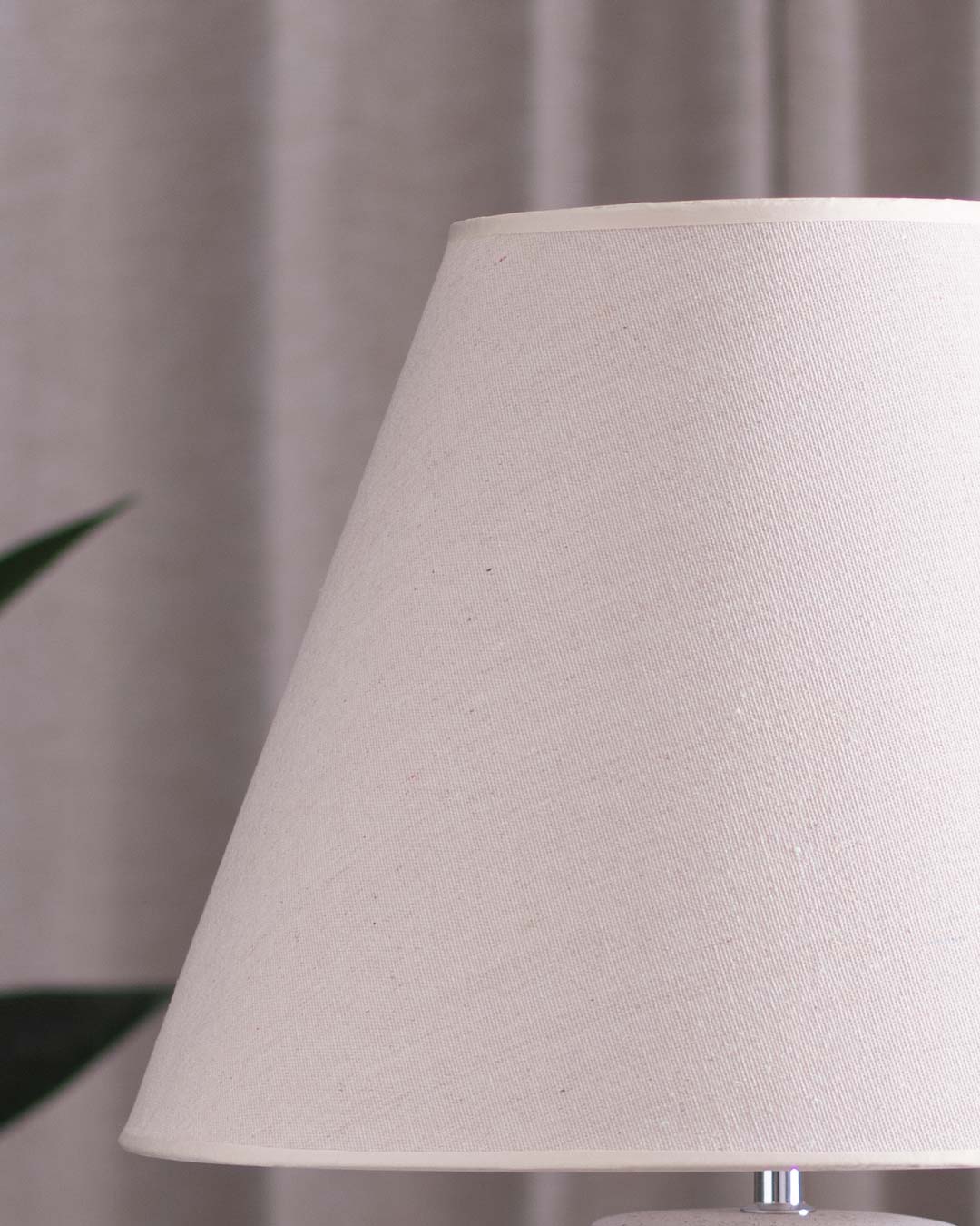 Artistic Illumination: Human Face Table Lamp - The Decor Kart