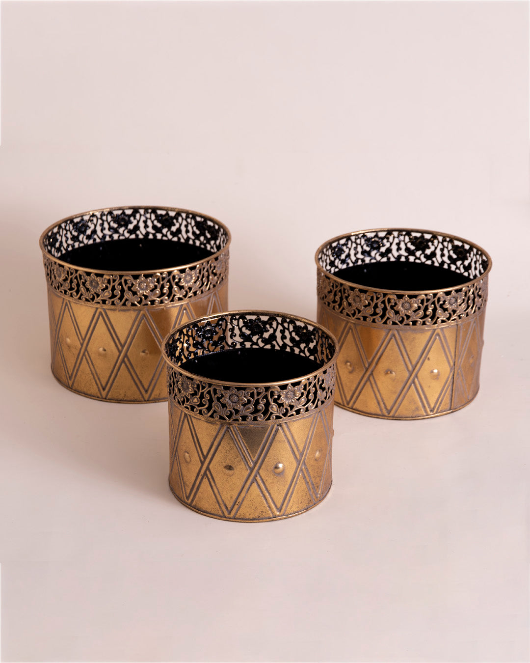 Gilded Diamond Motif Planter - Set Of 3