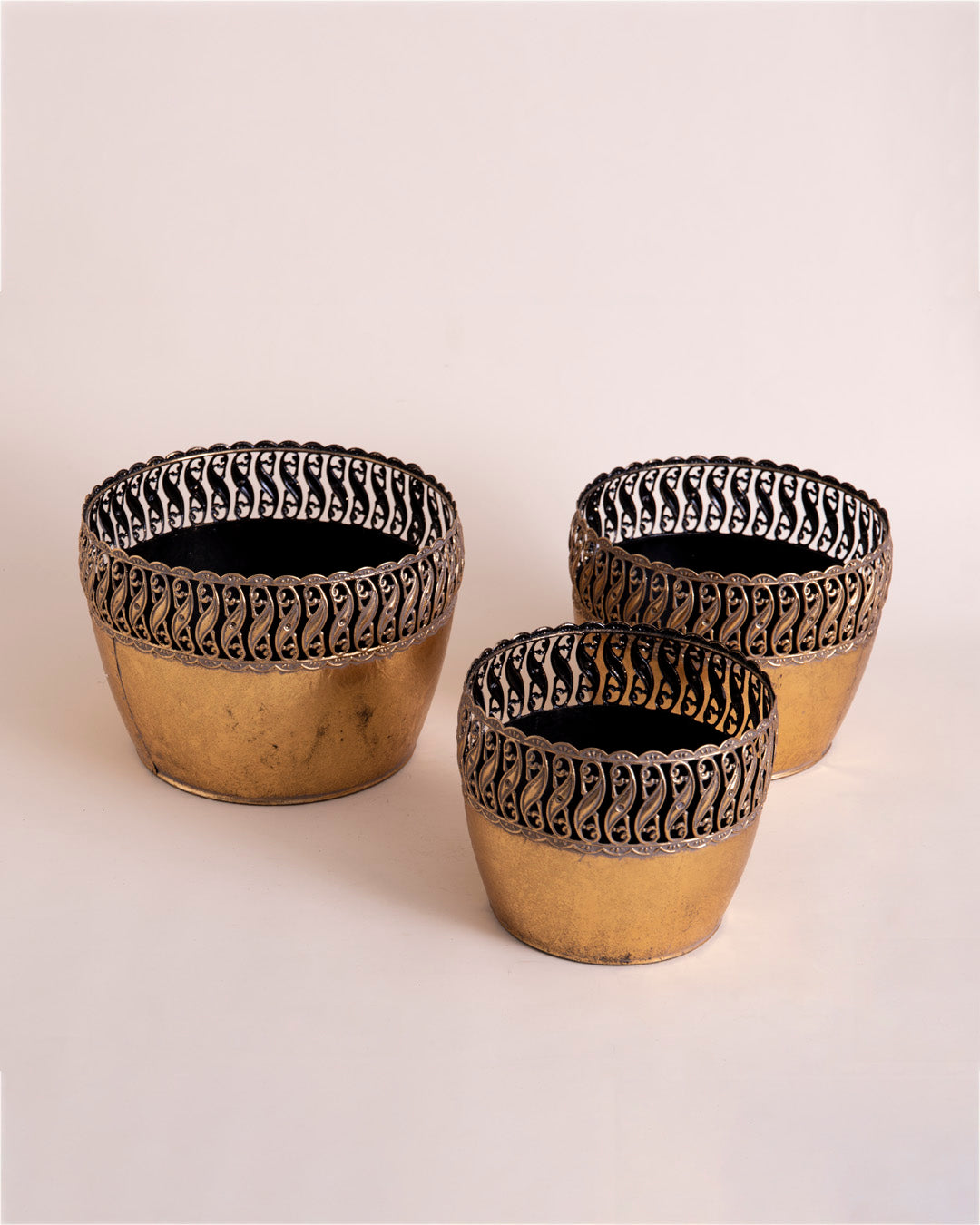 Victorian Scroll Rim Planter - Set Of 3