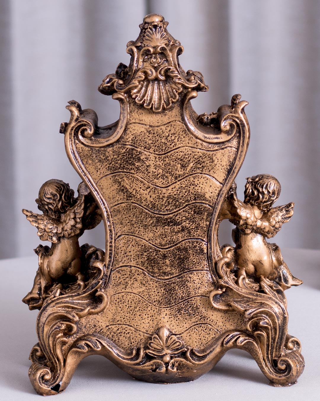 Regal Vintage Mantle Clock - The Decor Kart