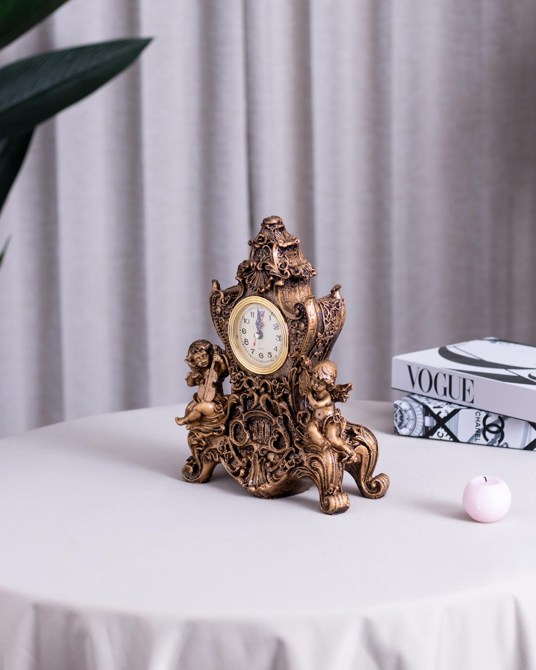 Regal Vintage Mantle Clock - The Decor Kart