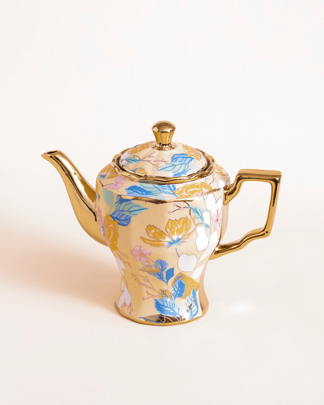Dahlia - 14-Piece Tea Set with Stand