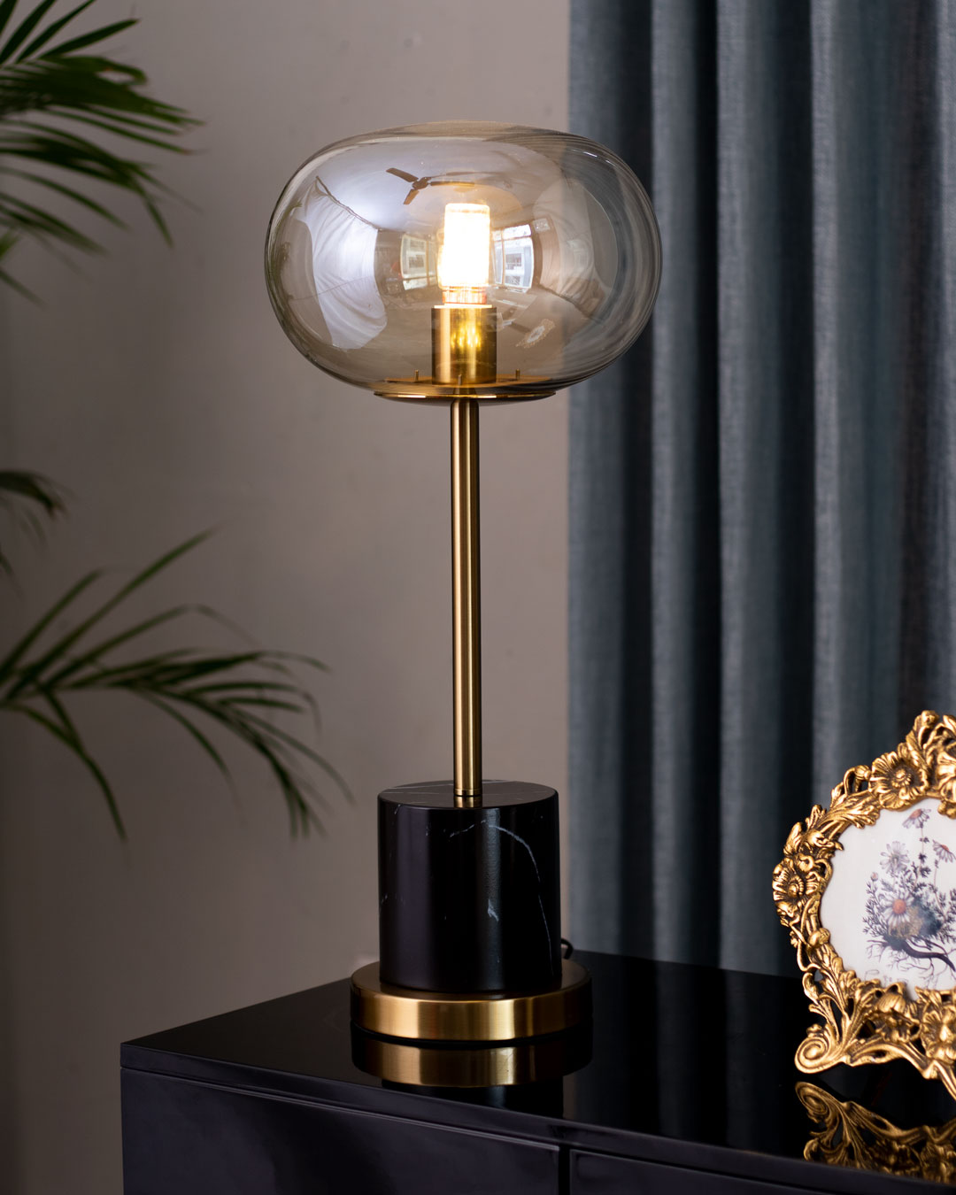 Gloria Table Lamp - The Decor Kart