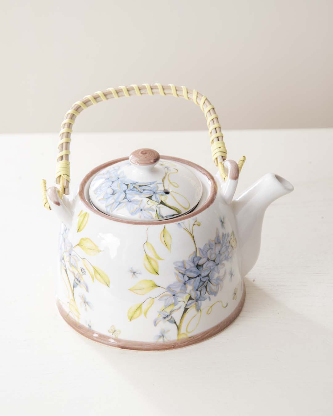 Lilac Ceramic Tea Kettle - The Decor Kart