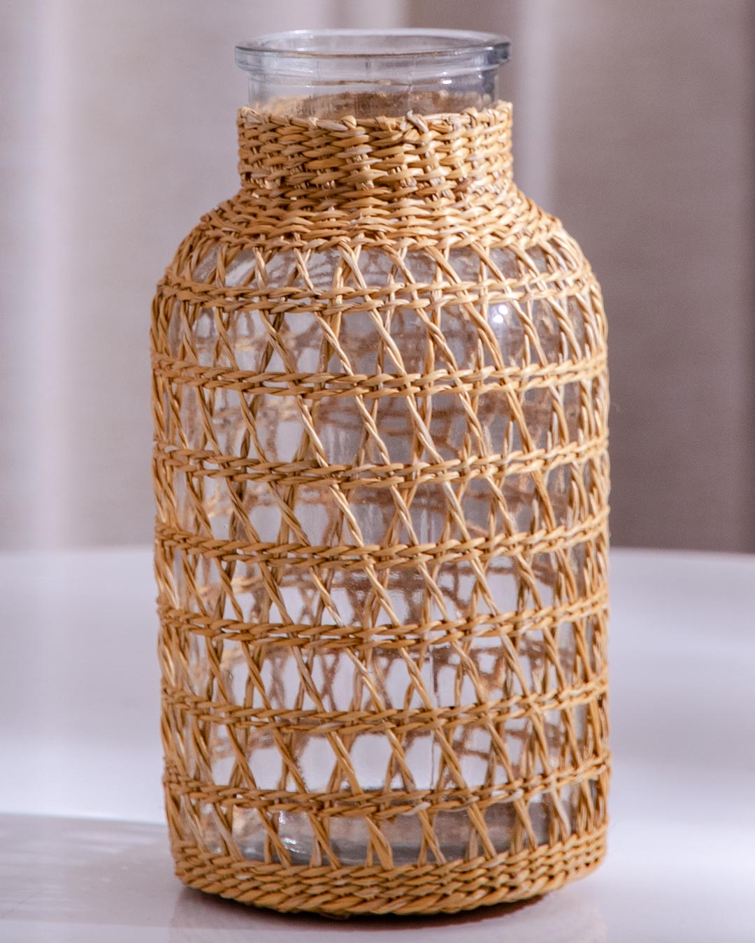 'Woven Dreams' Macrame Glass Vase