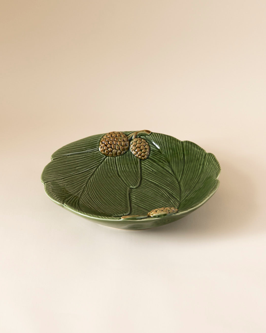 Pinecone Leaf Ceramic Decorative Bowl