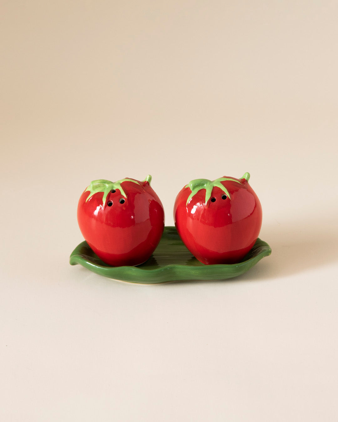 Tomato Salt & Pepper Shaker Set