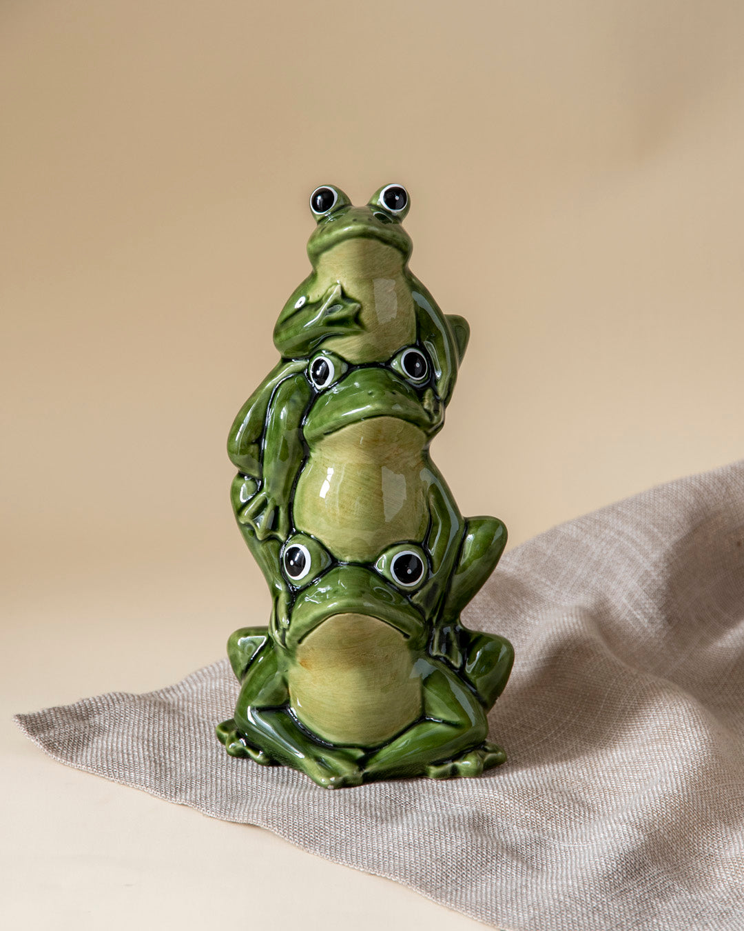 Family o' Frogs - Adorable Tabletop Accent