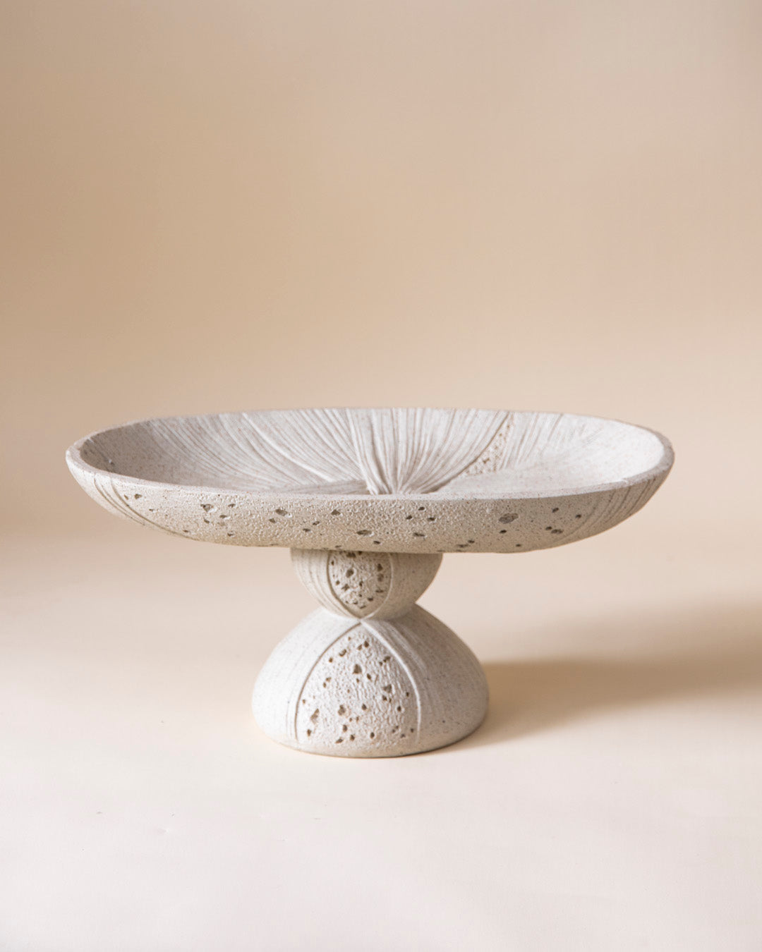 Palm Textured Footed Decorative Bowl