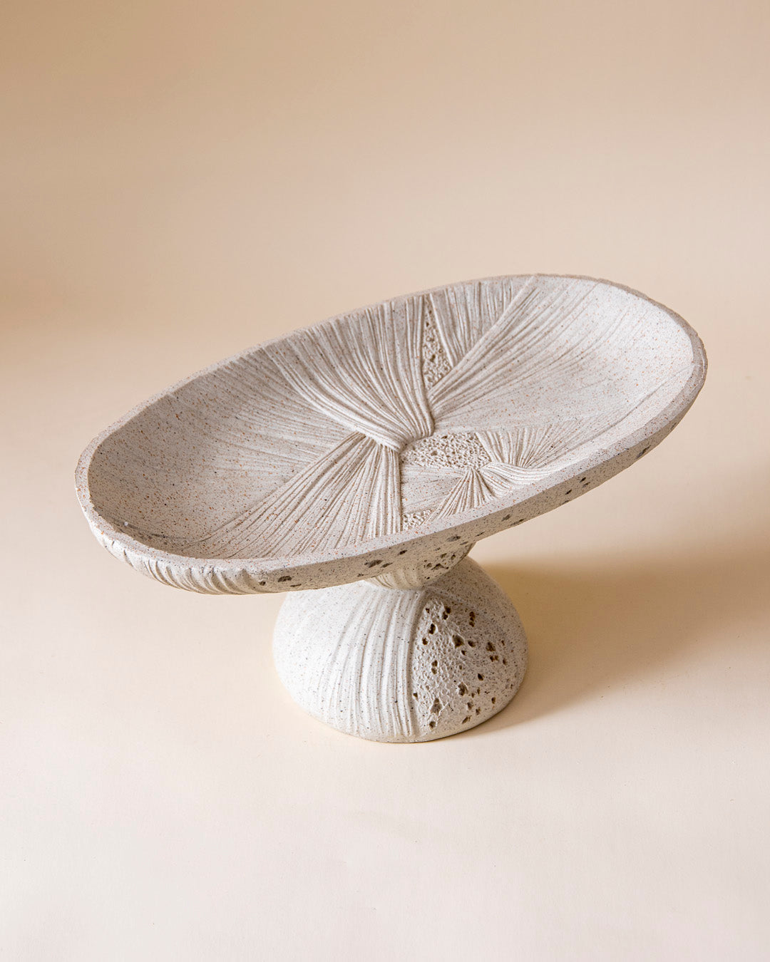 Palm Textured Footed Decorative Bowl