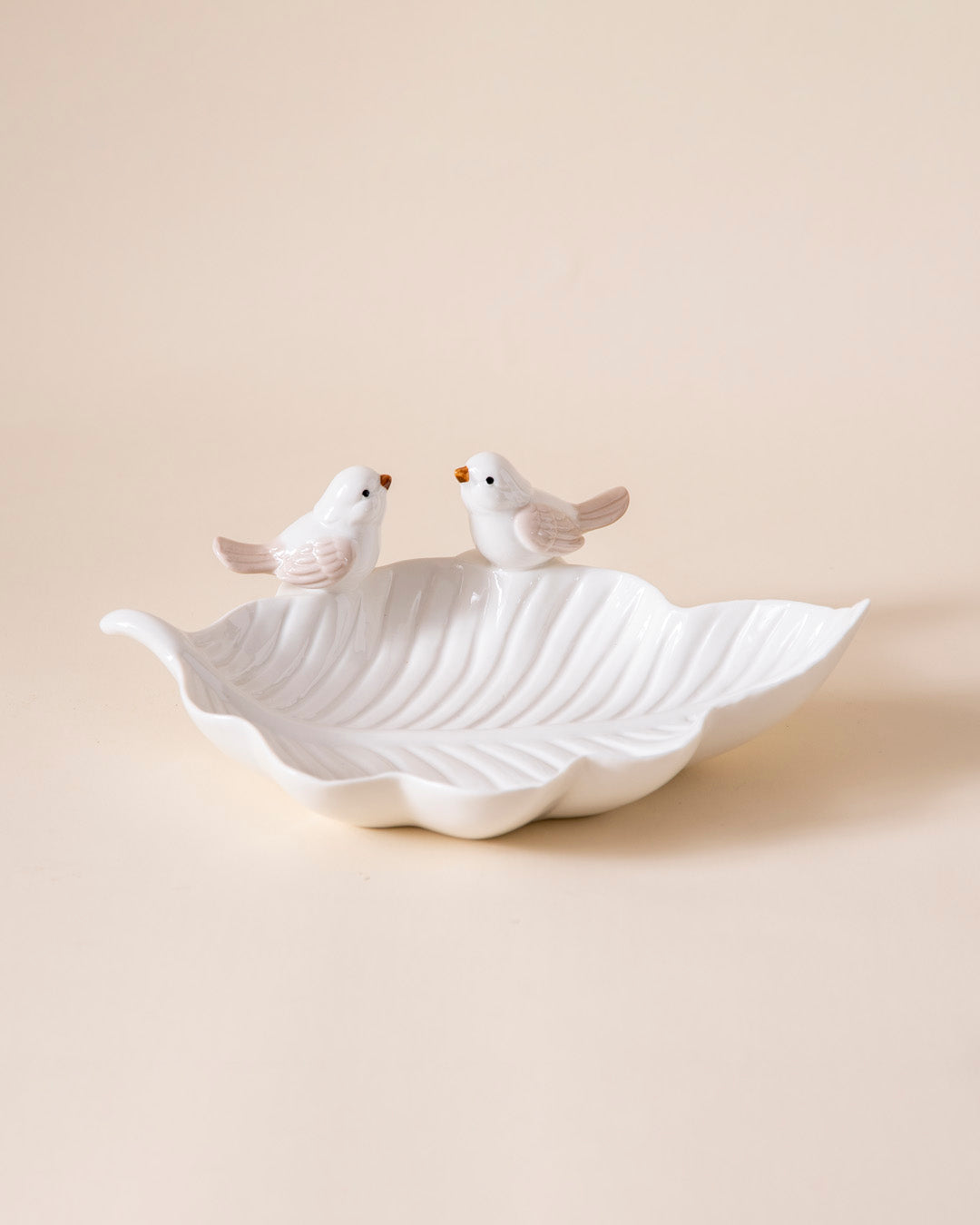 Whispering Birds Leaf Ring Dish - White