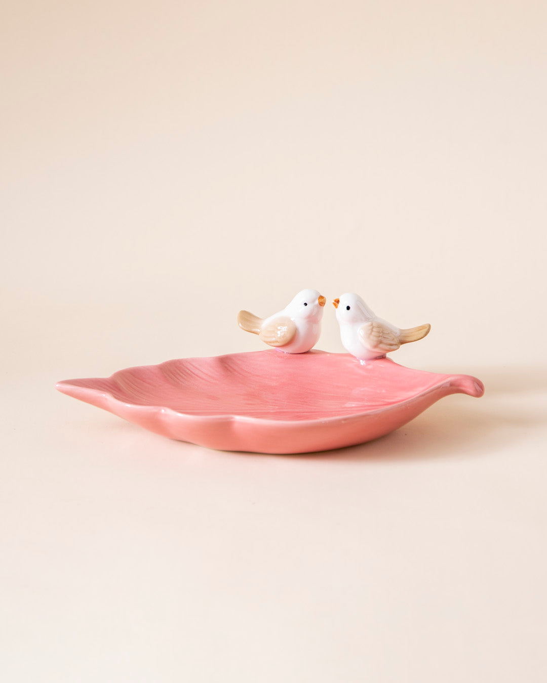 Whispering Lovebirds Leaf Ring Dish - Pink