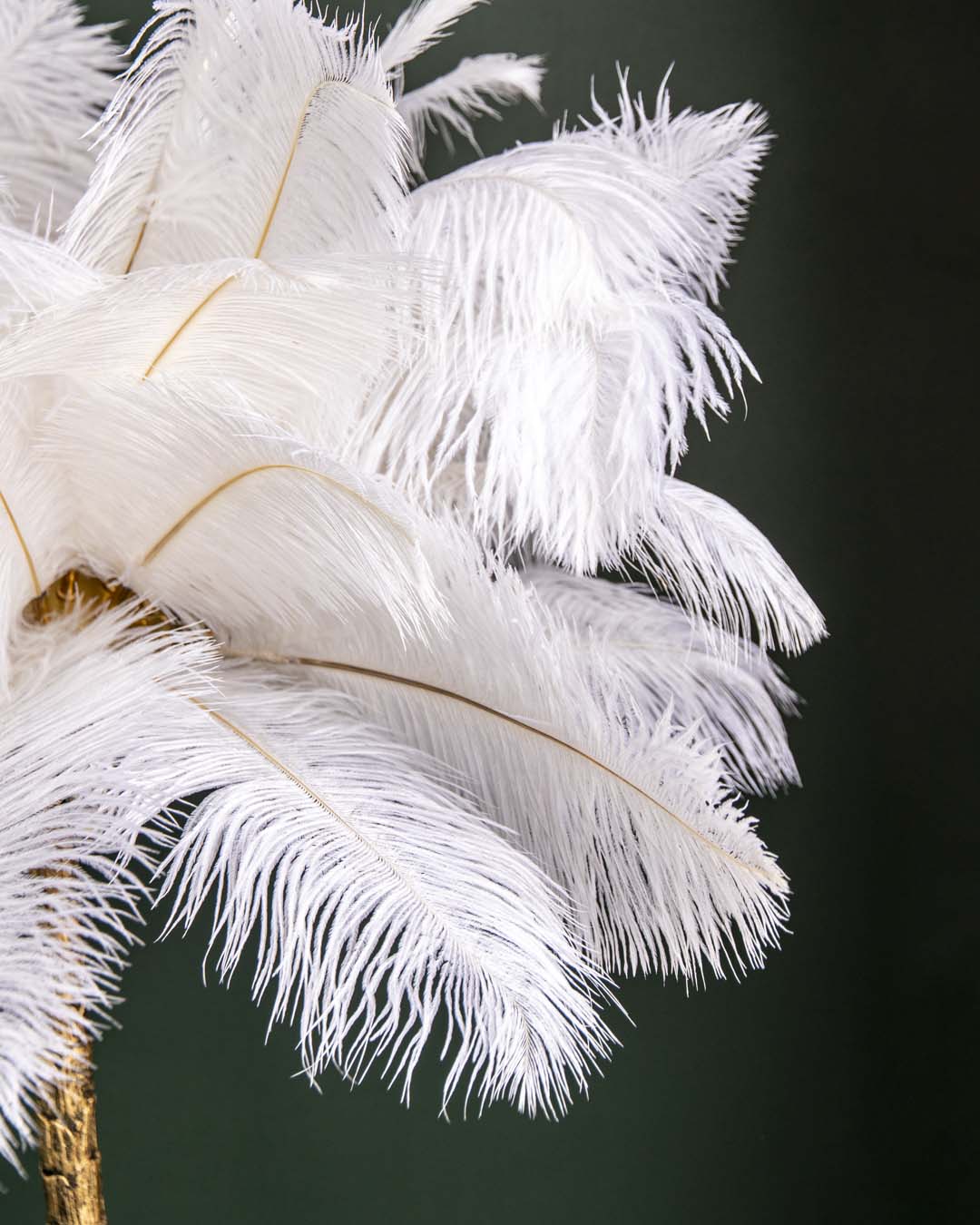 Palm Tree Ostrich Feather Table Lamp - The Decor Kart