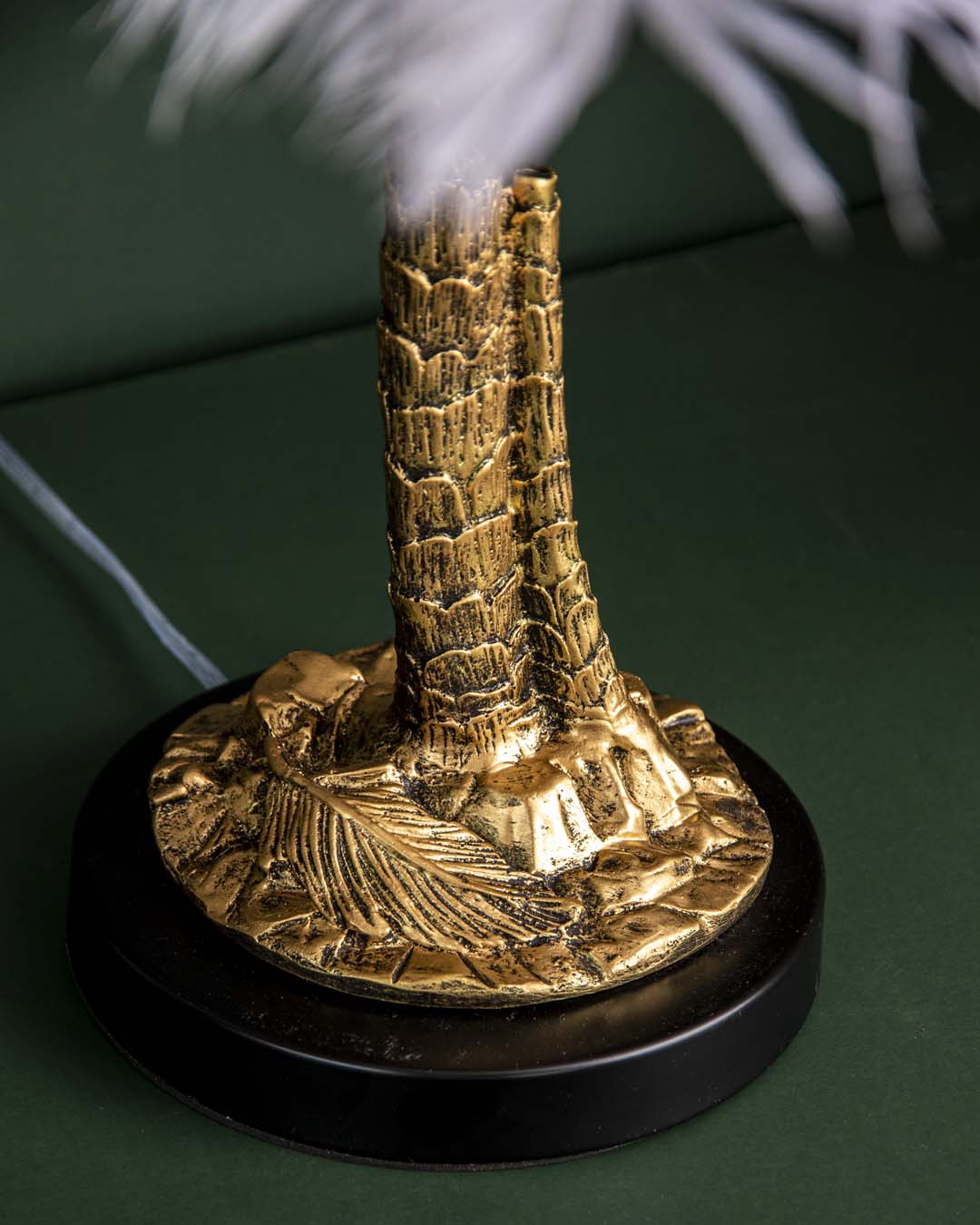 Palm Tree Ostrich Feather Table Lamp - The Decor Kart