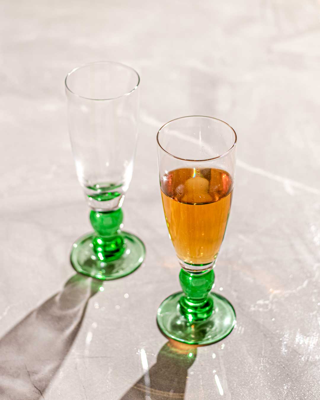 Swirl Green Champagne Flute - Set of 6 - The Decor Kart
