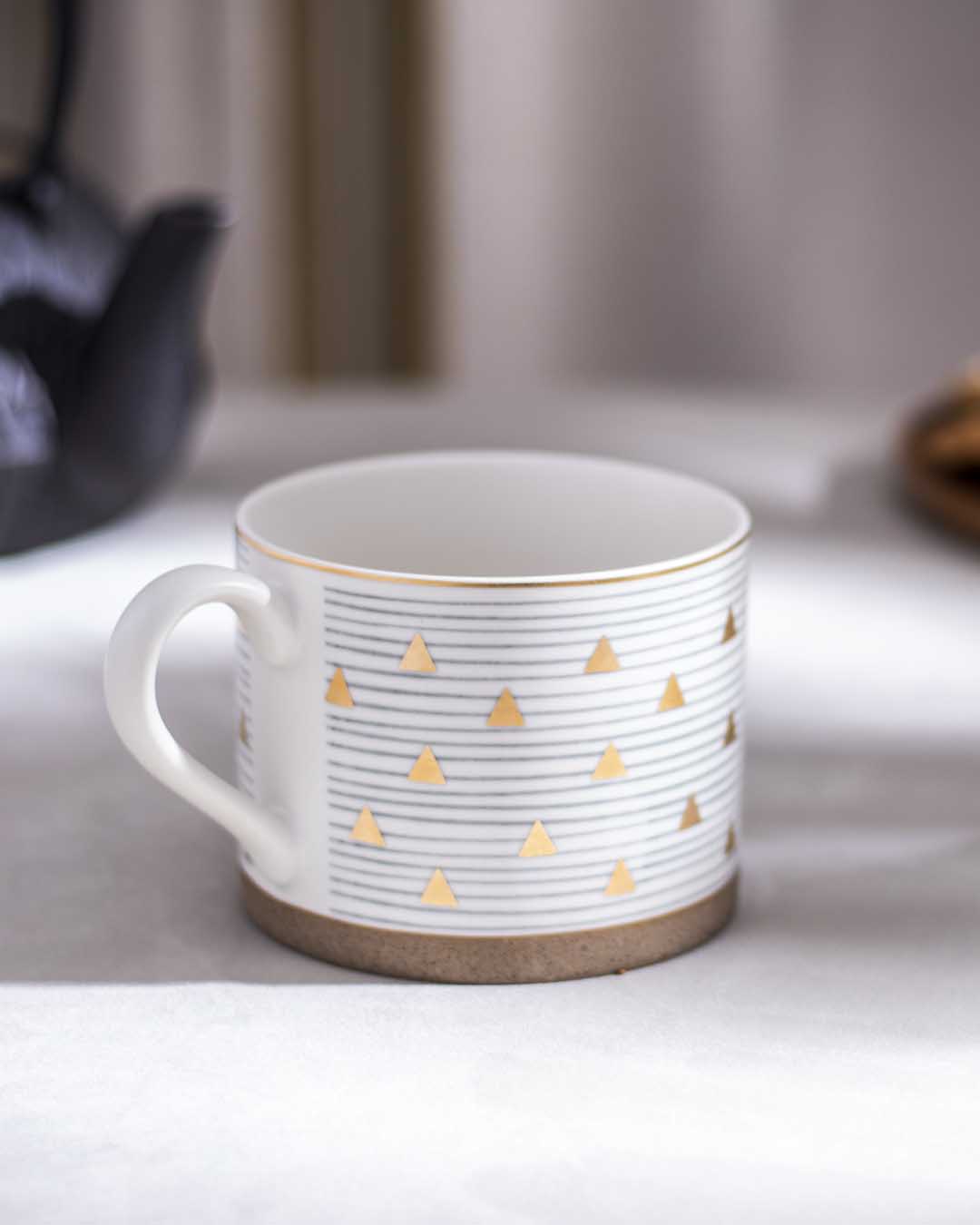 Gold Rim Nordic Ceramic Mug