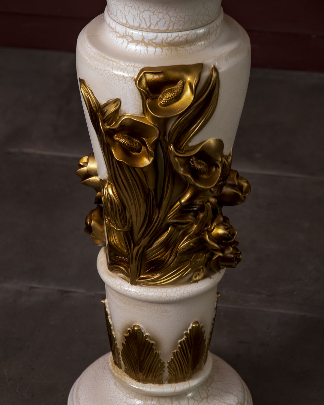 Royal Heritage Standing Clock with Stand