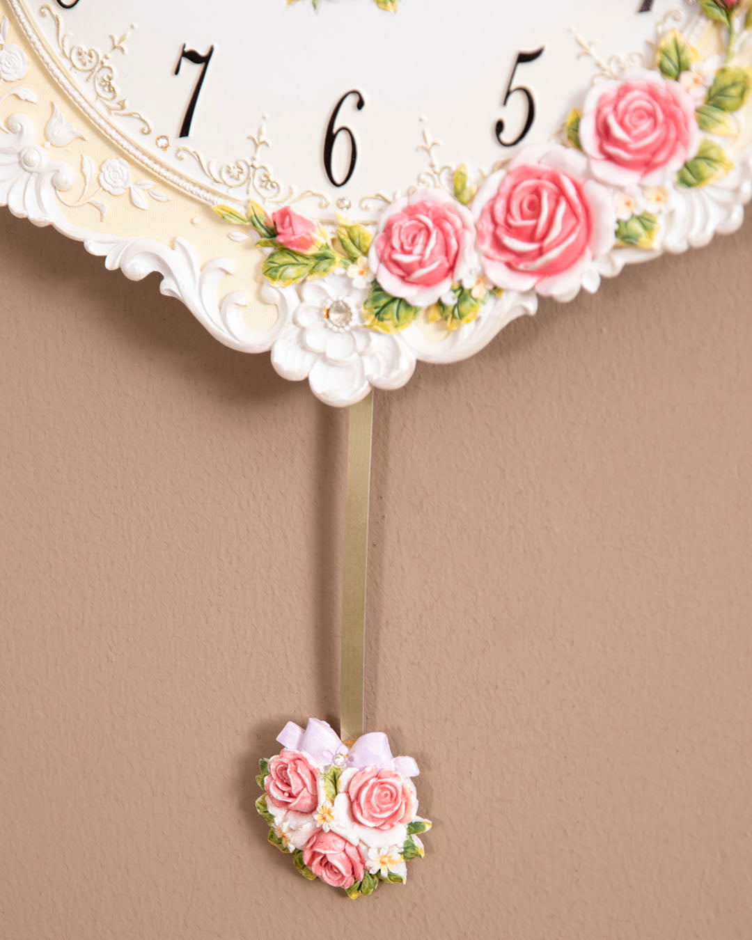 'Country Roses' Vintage Wall Clock