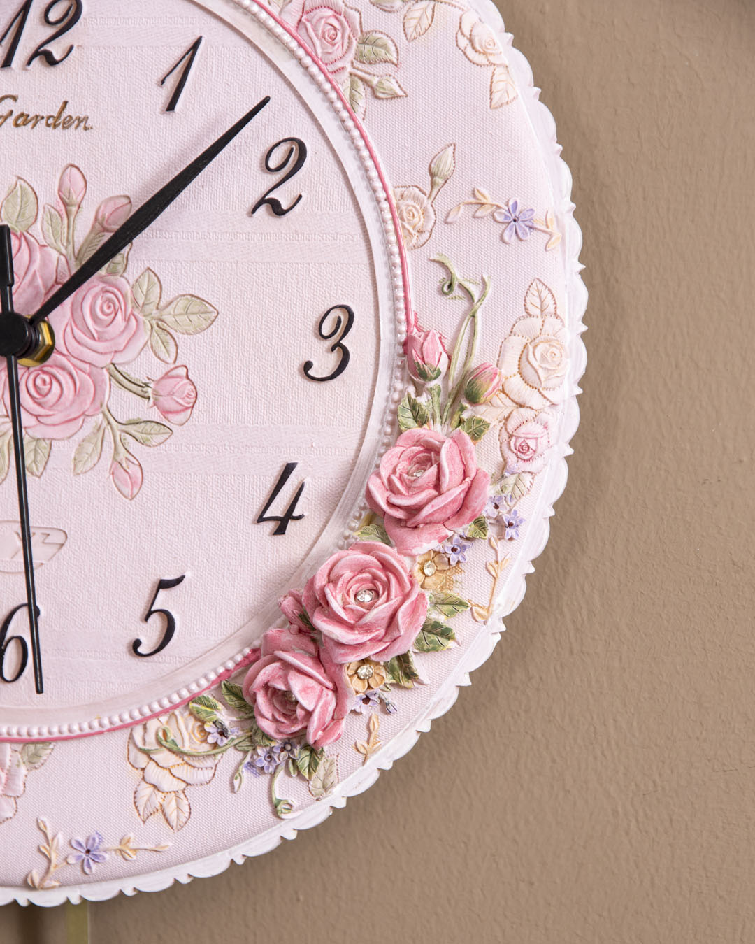 'Country Roses' Vintage Wall Clock