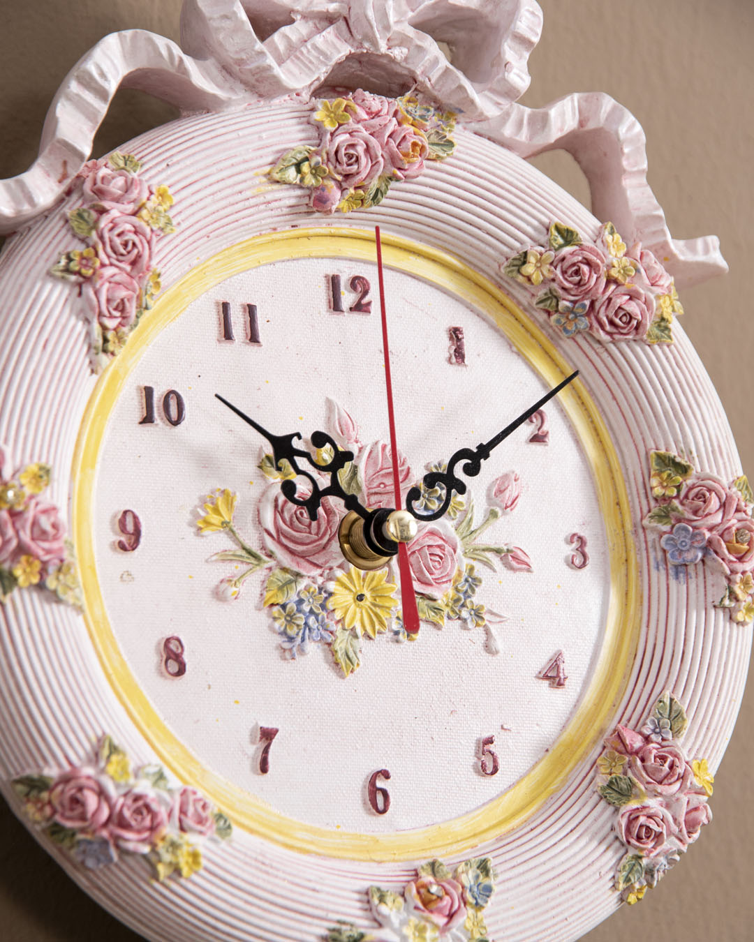 'Country Roses' Vintage Wall Clock