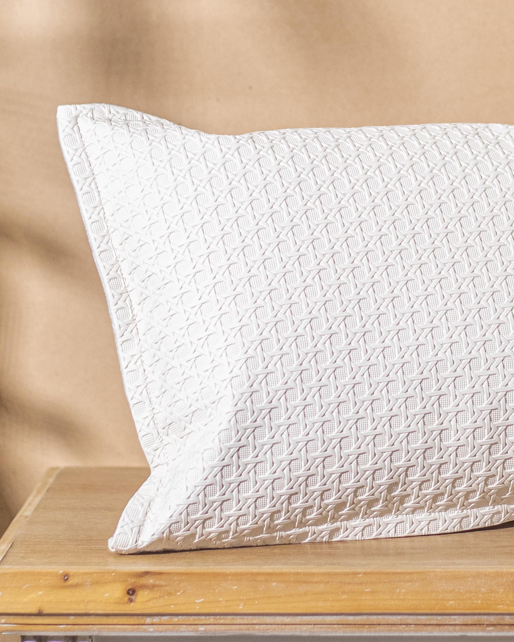 Diagonal Lattice Cushion Cover - White