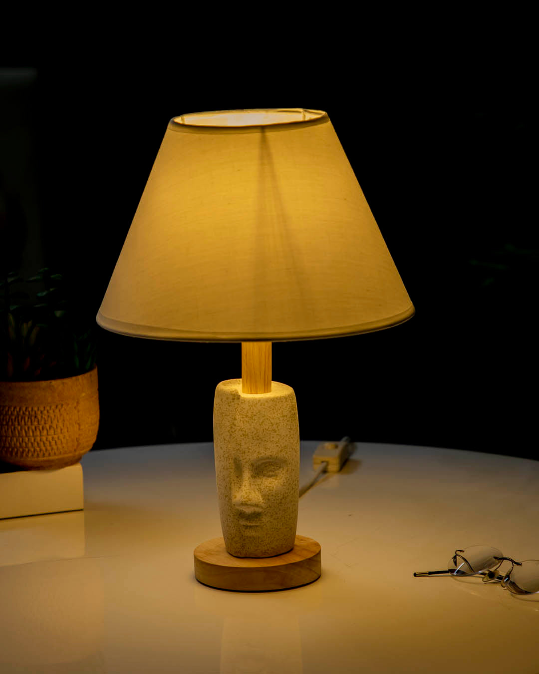 Artistic Expression Table Lamp - White - The Decor Kart