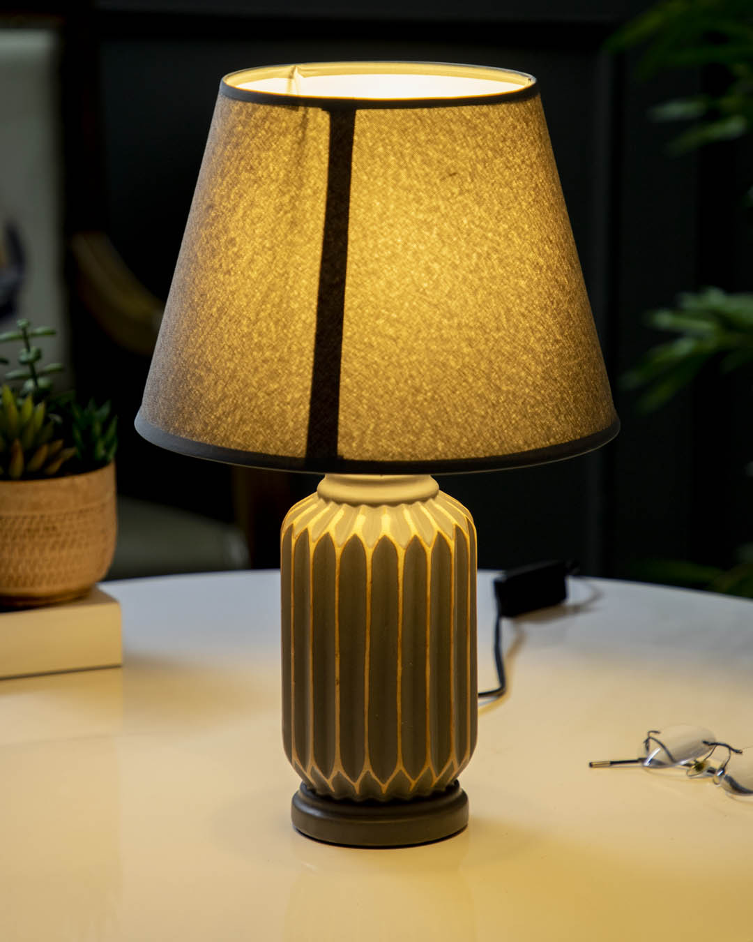 Adainville Table Lamp - Black