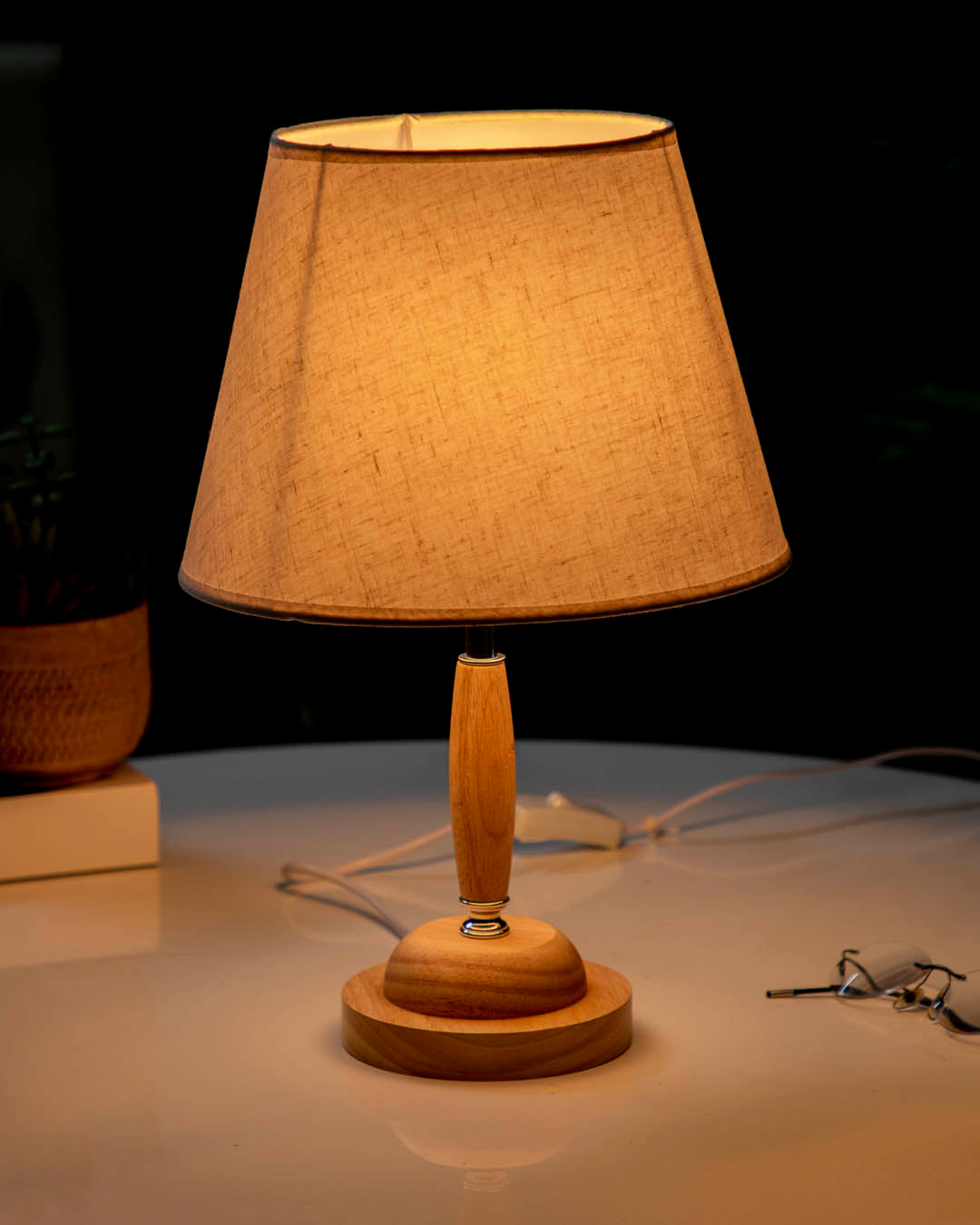 Paarl Table Lamp