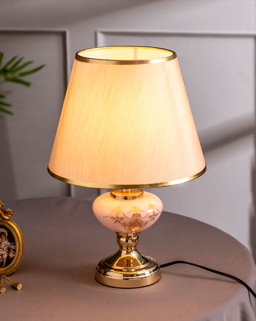 Avesta Table Lamp - Magnolia White