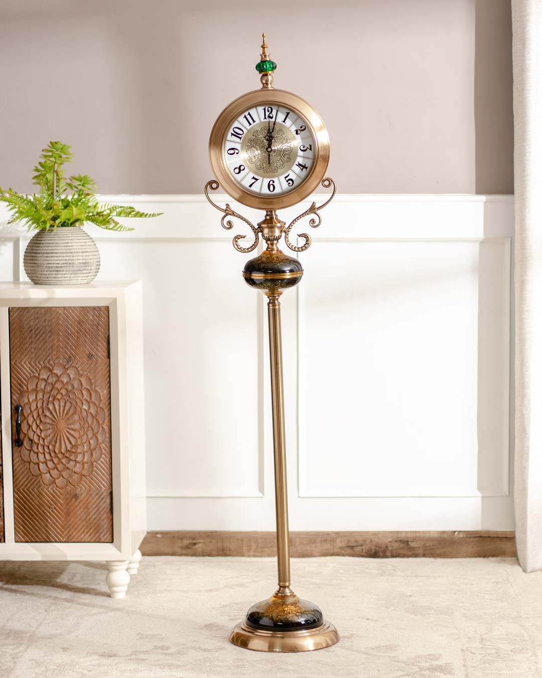 Elegant 'Kensington' floor clock with pendulum, perfect for adding a touch of class to room corners.