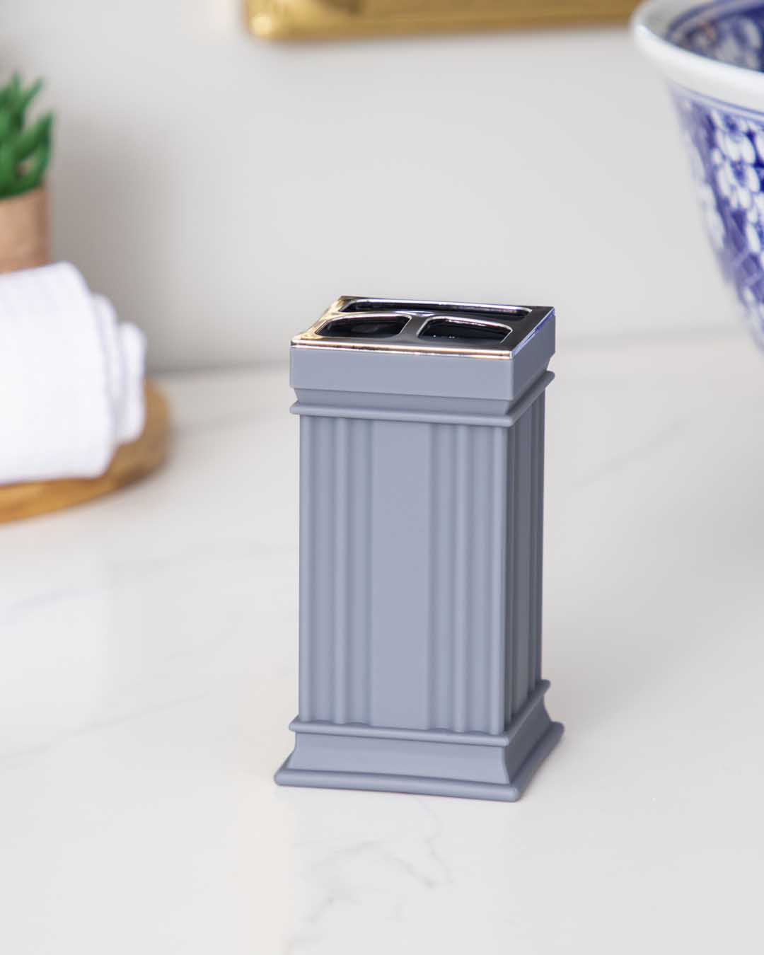 Traditional Contemporary 5 Piece Bathroom Set - Grey