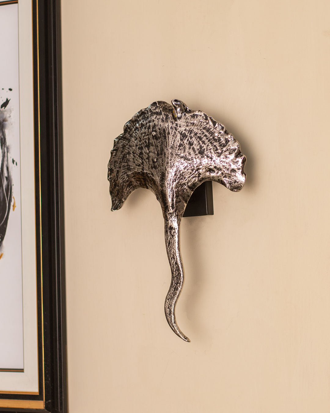 Manta Rays Wall Light - Silver