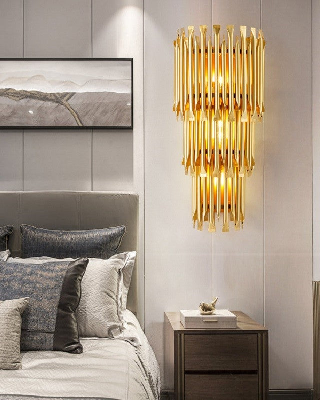 Modern Industrial Wall Light - Gold