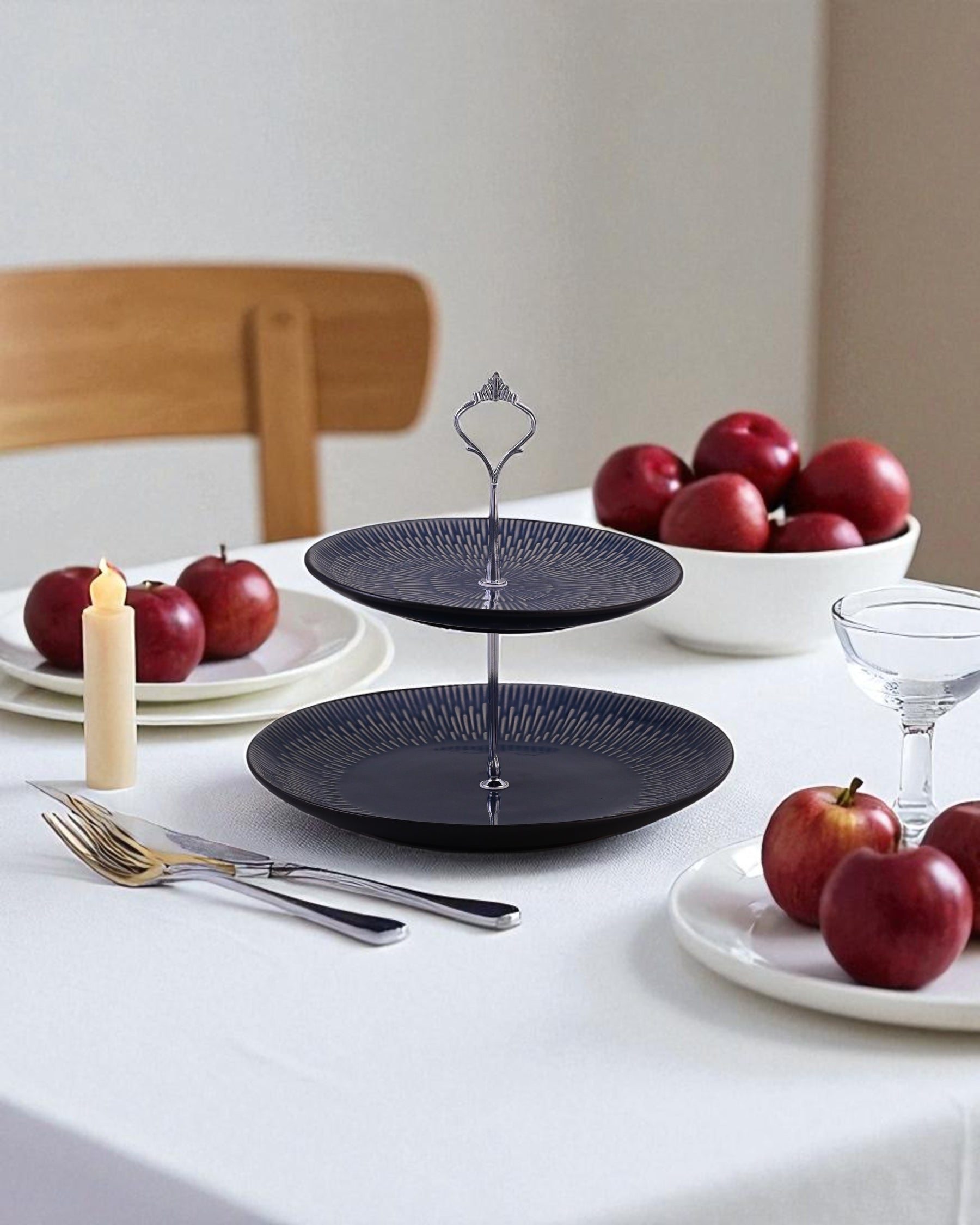 Sunburst Glaze 2-Tier Cake Stand