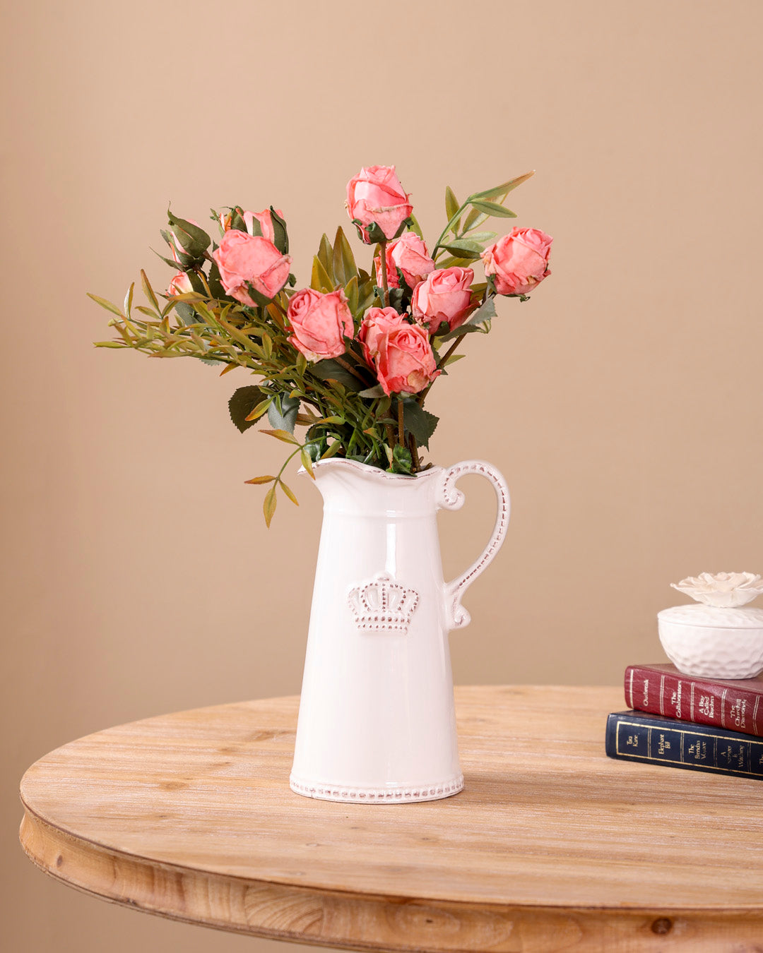 Crisp White 'Queen' Pitcher Vase - V
