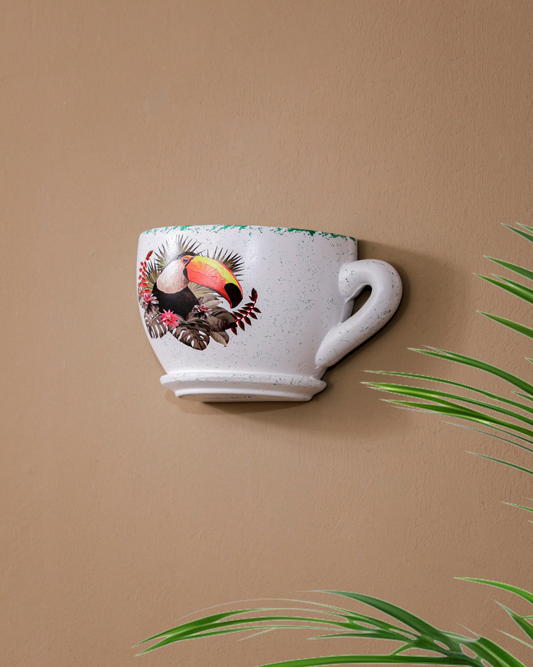 'Toco toucan' The Cup Wall Planter