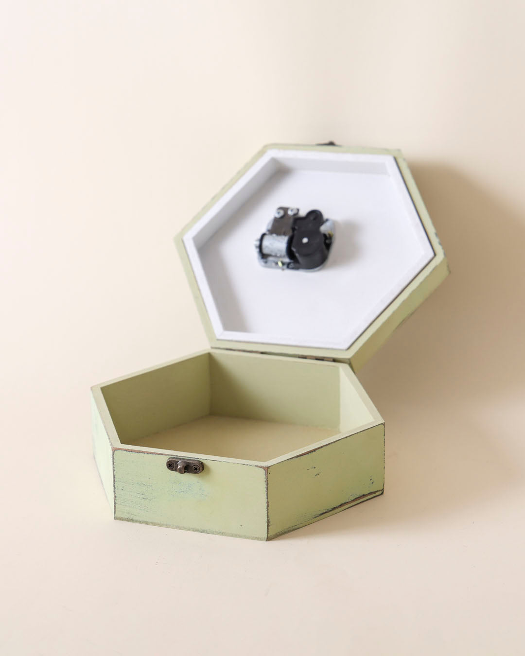 Melody Sewing Machine - Musical Box