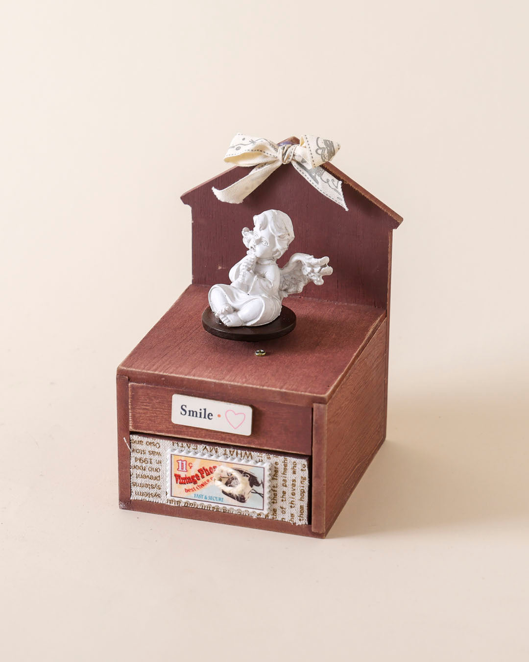 Happy Cherub Home - Musical Box