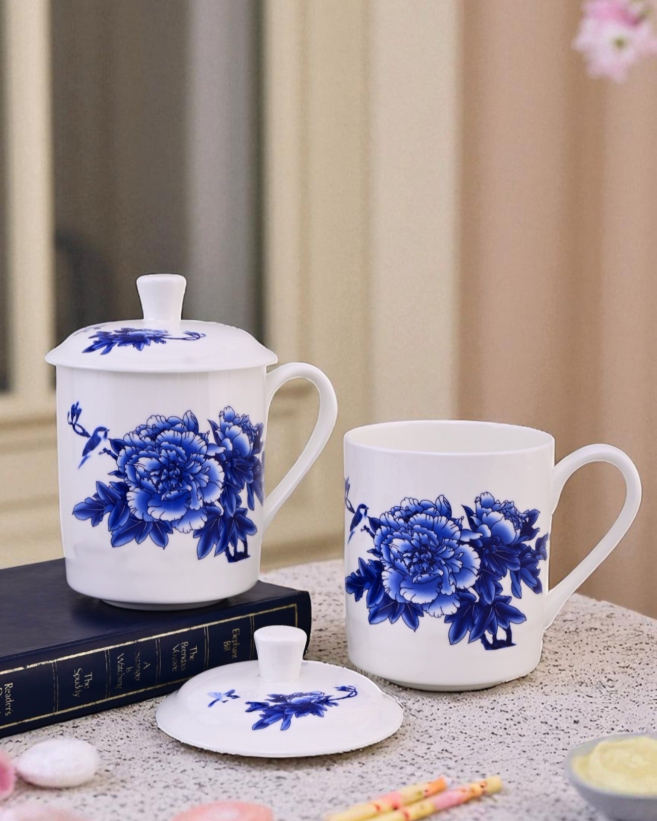 'Royal Blue Blossom' Fine Bone China Mug