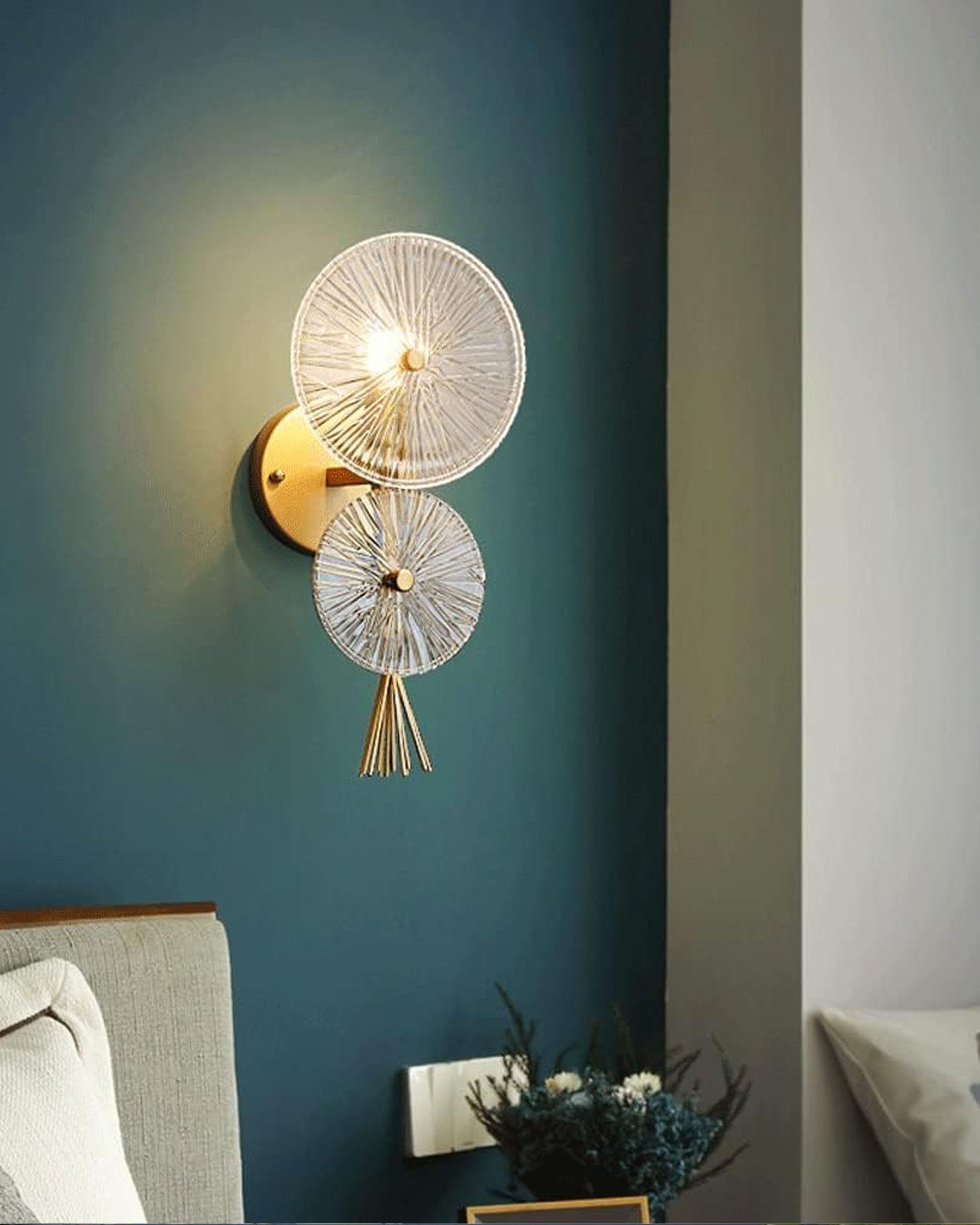 Golden Aura Sunburst Wall Light